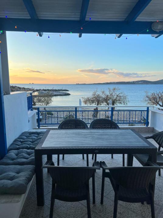 Stelios' Beachfront Retreat