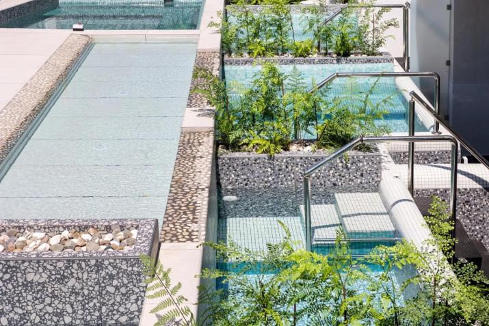 Pearl SeaBreeze Suites