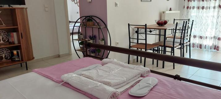 Andigonis House - near beach