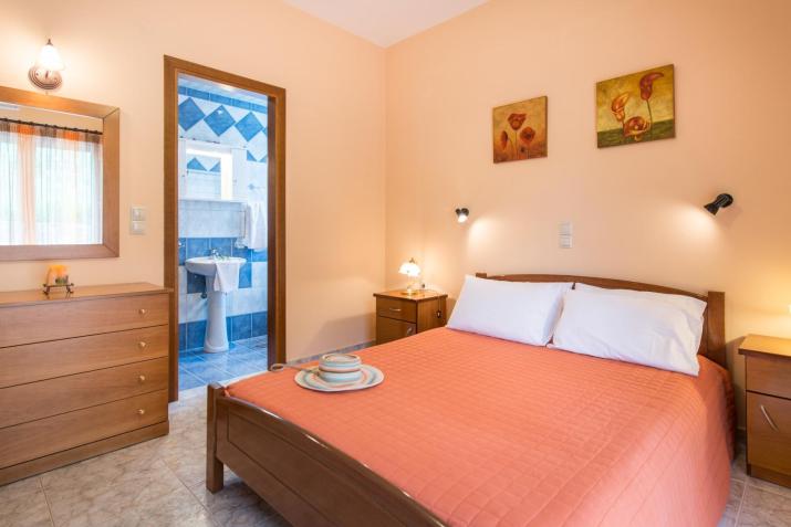 Gerovasis Apartments with Sea View