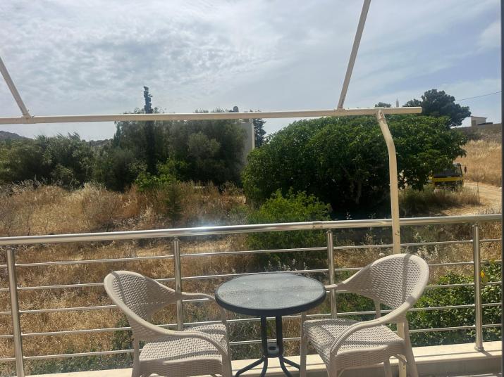 Agiazi Vacation Rooms Pitsidia