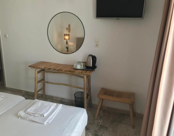 Vassiliki Rooms