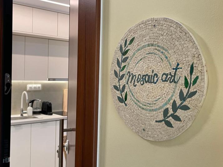 mosaic art apartment in plaka