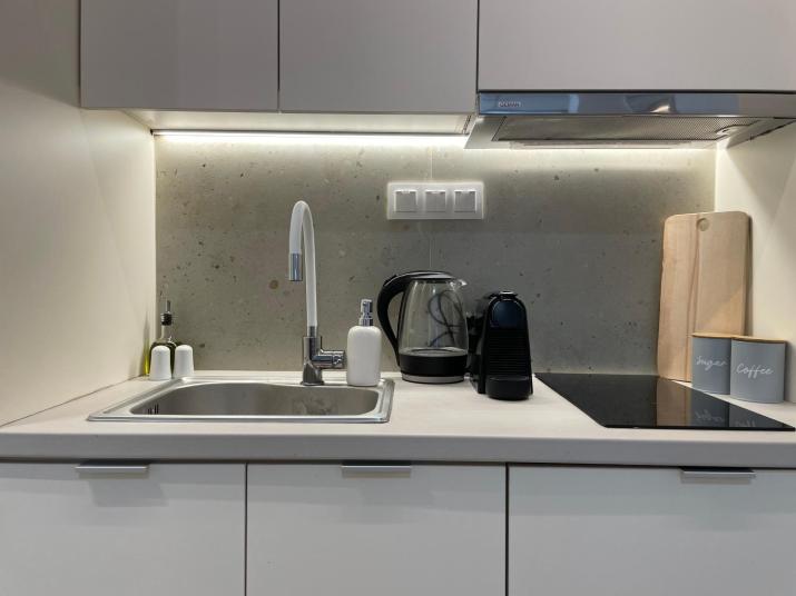 mosaic art apartment in plaka