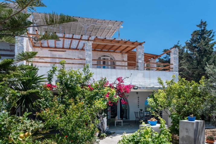 Maggano Paros Apartments 2