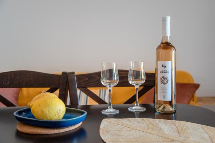 Maggano Paros Apartments 2