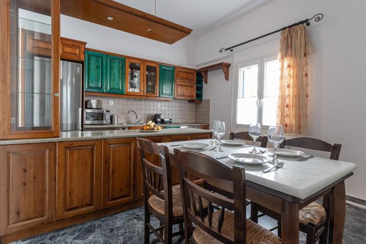 Markellas Apartments