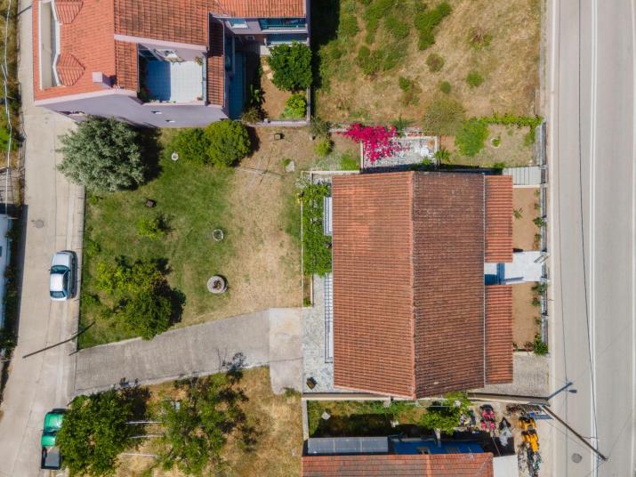 Mary's Studios & Apartment