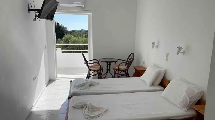 AMZ Apartments