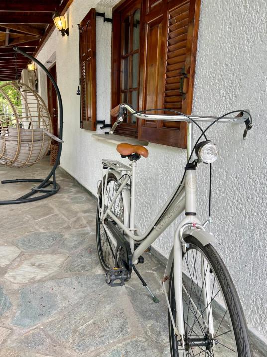 Mpoufidis Rock House Meteora