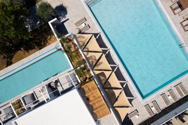 Aiora Resort