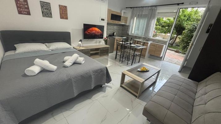 Lemon Suites