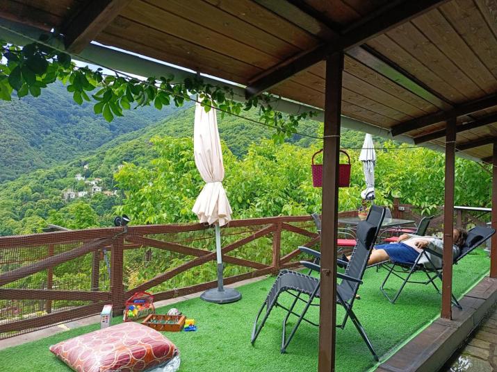 Ξυλοπετρα / Wood & stone house