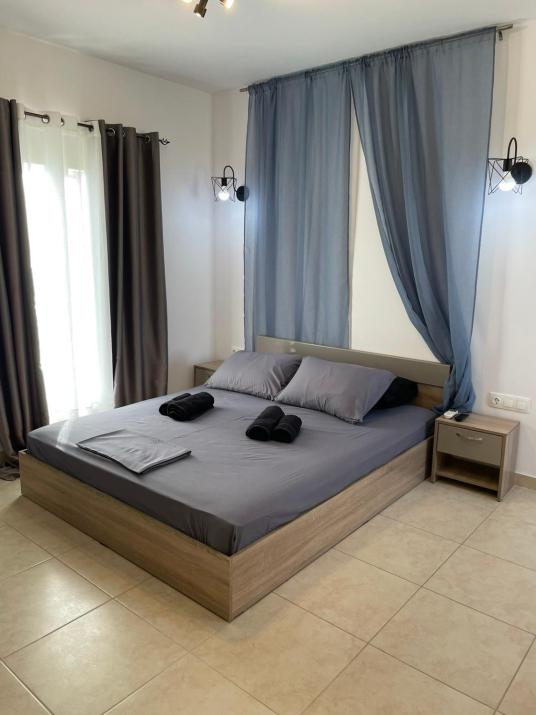 SUMMER ESCAPE studios