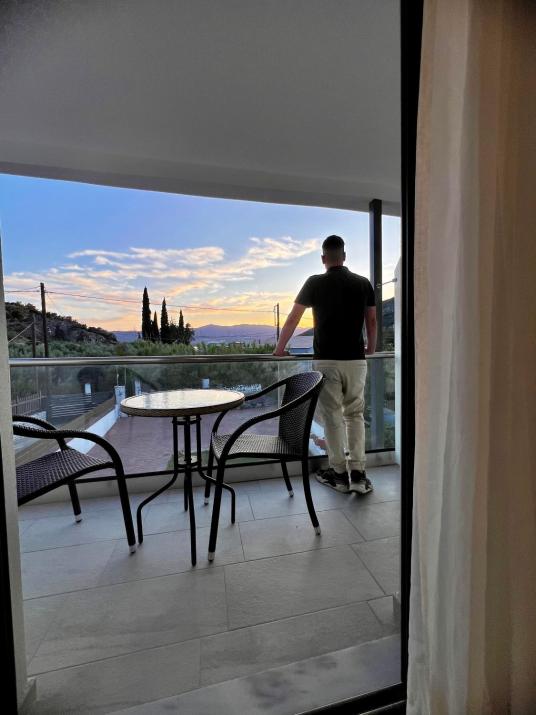 Andriotis Rooms & Houses