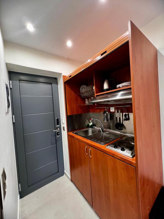 Andriotis Rooms & Houses