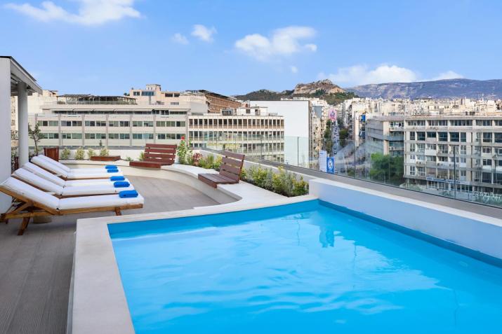 Zeus Essence Wyndham Athens Residence