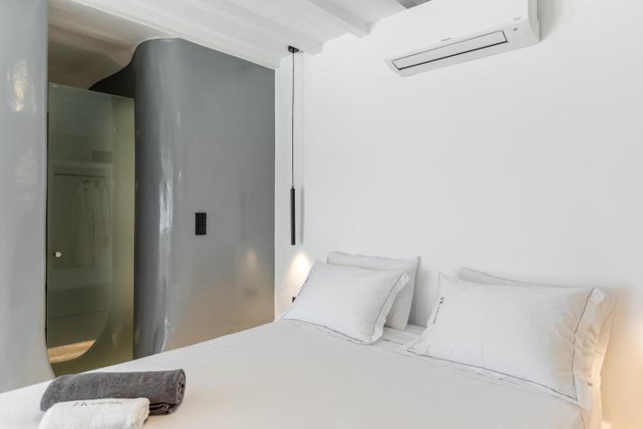 FK Luxury Suites - Orkos Beach