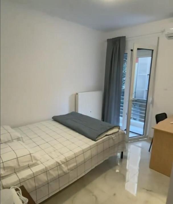 studio room with private bathroom-floor 2