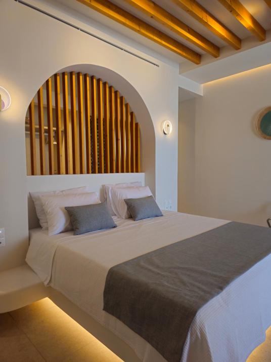 Moonlight Apartments & Suites