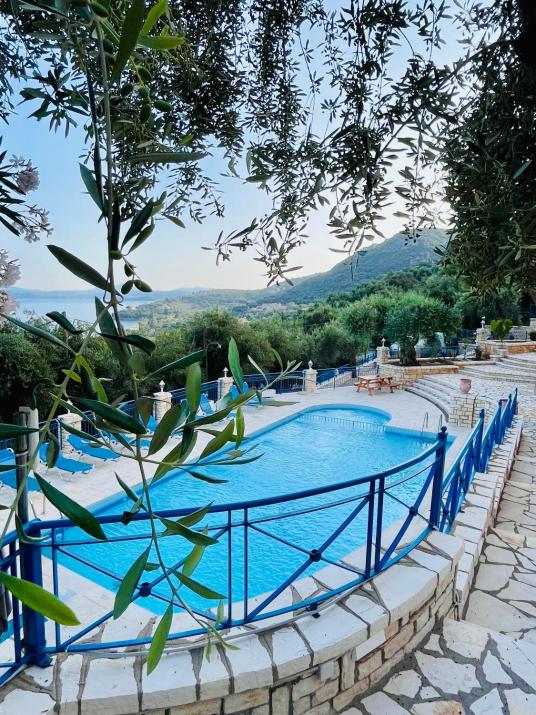 Corfushell Resort Hotel apart