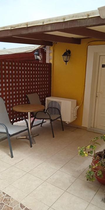 RESIDENTS IONIAN (BED AND BREAKFAST)