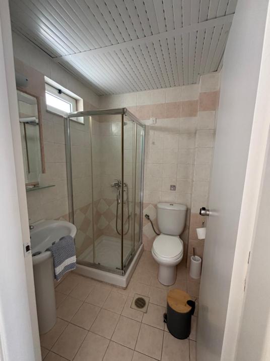 Ninemia Beach Hotel & Suites