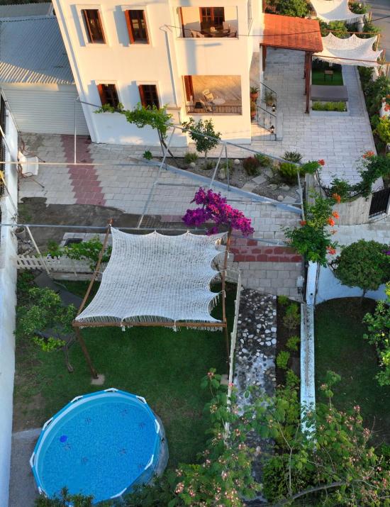 Villa Sea View Gem Steps to Zia Square Hot Tub