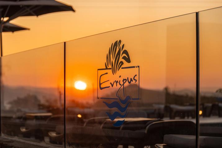 Evripus Suites