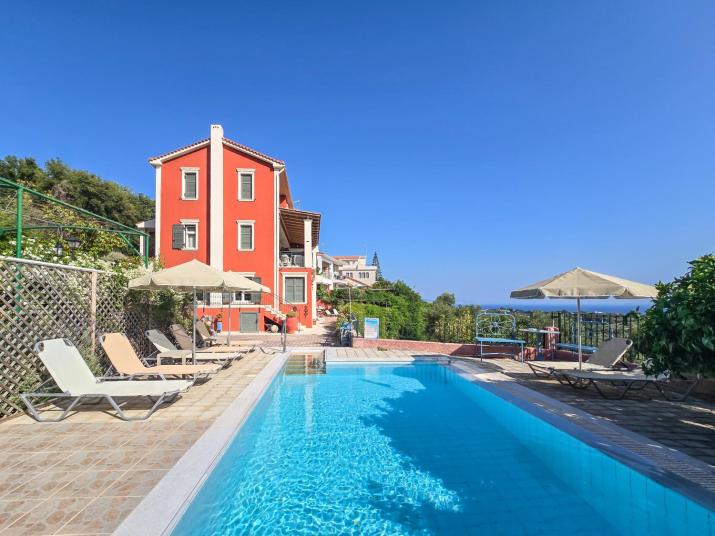 Liogerma Art Deco Villa - 5 min drive to Lassi