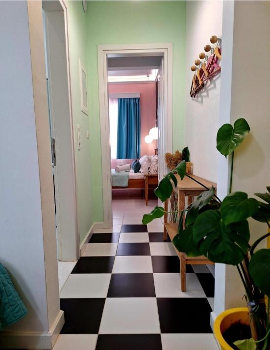 Nostalgia Retro Suites