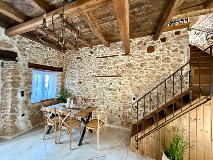 Lithari Suites