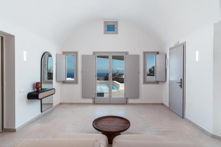 Oikos Santorini Living Concept