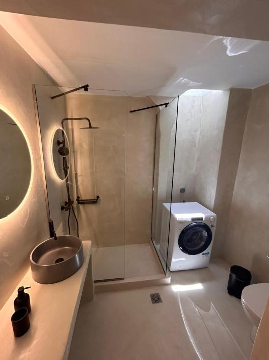 Entice Residence
