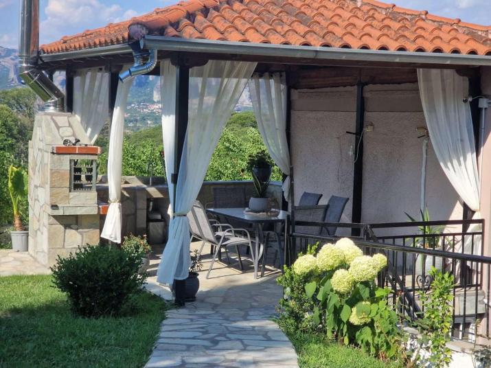 Meteora Panorama Garden Villa