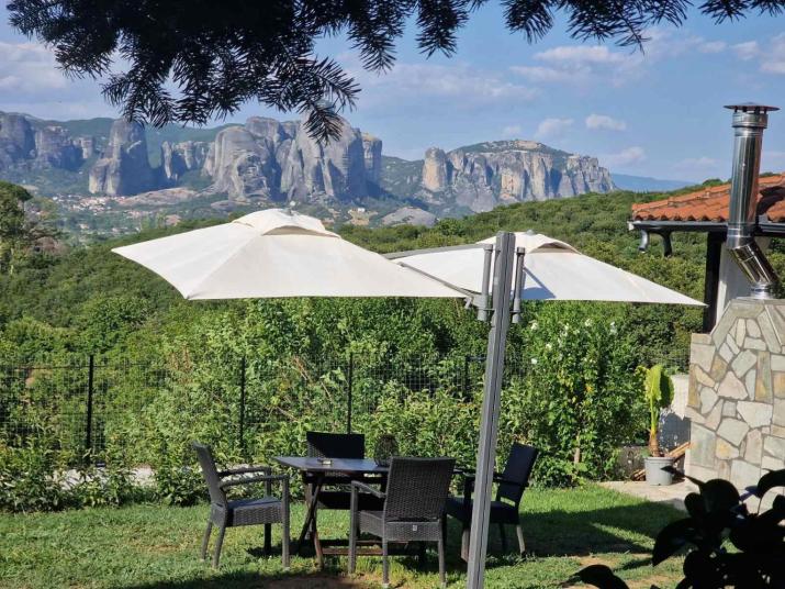 Meteora Panorama Garden Villa
