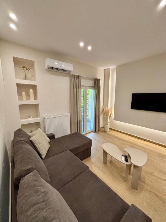 The Double Haven SKG - 2 bedroom, 2 bathroom apartment in Thessaloniki center