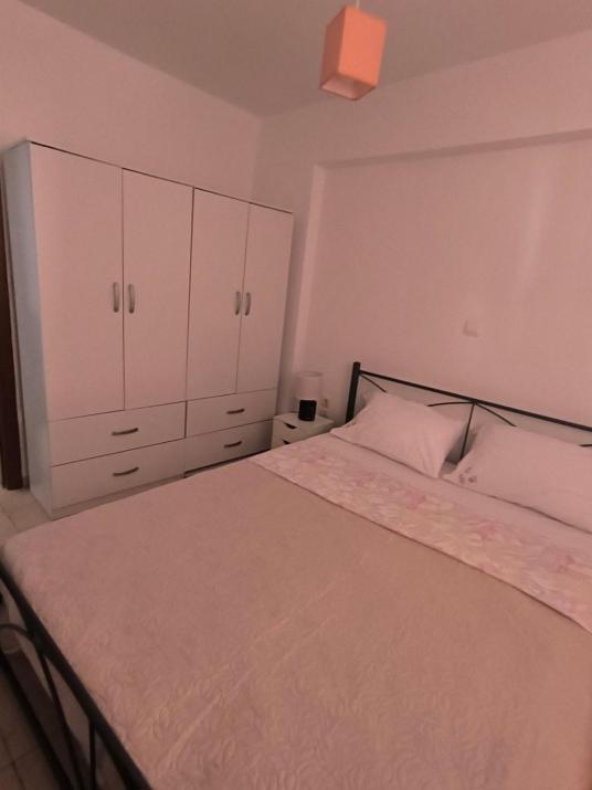 Johanna's apartment