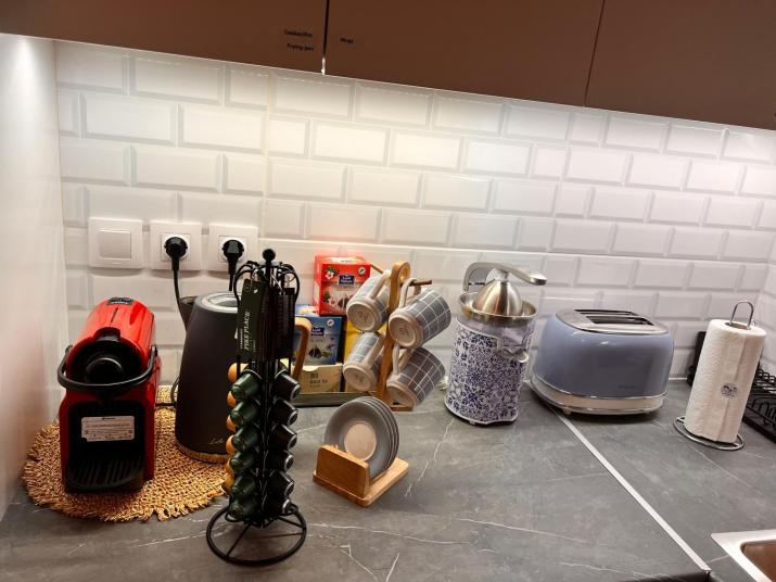 Casa de Tres Hermanos in the heart of Athens