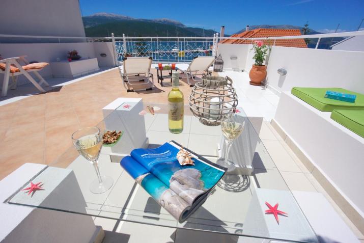 Sea Breeze Apartment