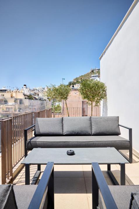SkyFall Acropolis View Penthouse