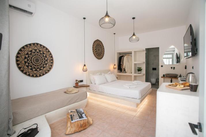 Adama's Suites Naxos