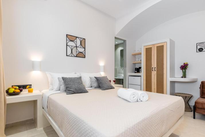Adama's Suites Naxos