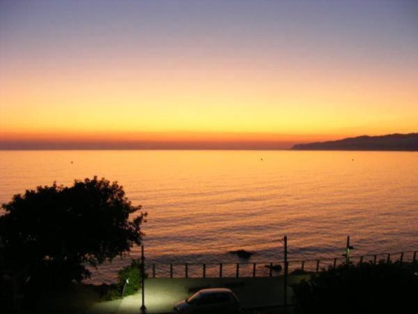 Diamond Beach Apts & Studios