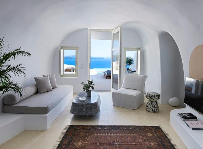 Elegant Santorini House Villa Serenity Caldera View Outdoor Hot Tub