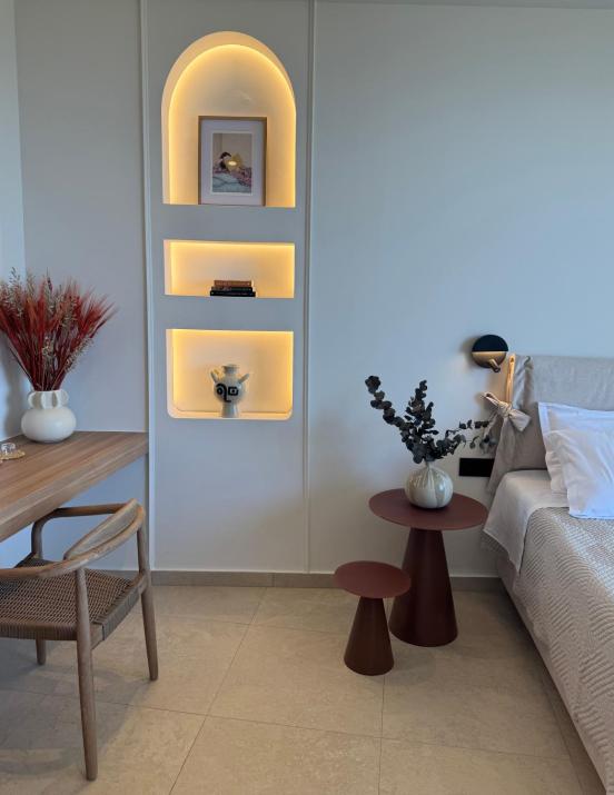 The Little Crab Suites