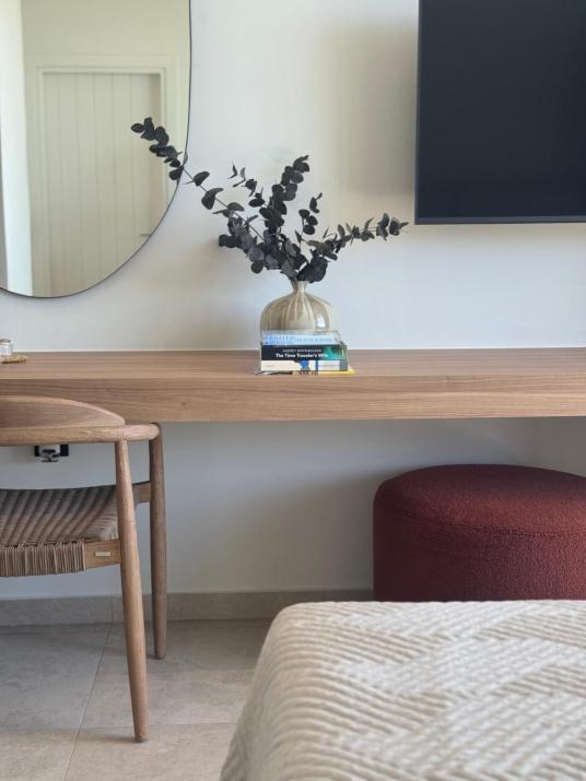 The Little Crab Suites