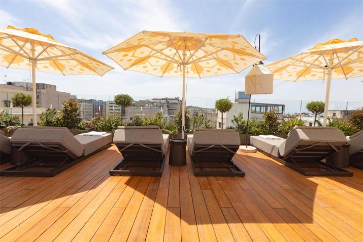 Adia Aluma Athens, Curio Collection By Hilton