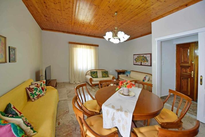 Xirouchakis Eva Charmy house