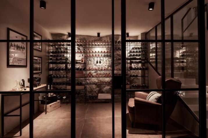 Amyth of Mykonos Agios Stefanos